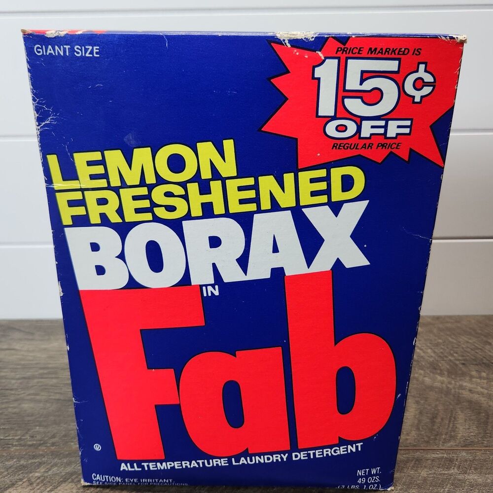 Vintage Fab Laundry Detergent Box Powder 48 oz Giant Size 15 Off Movie Prop NOS